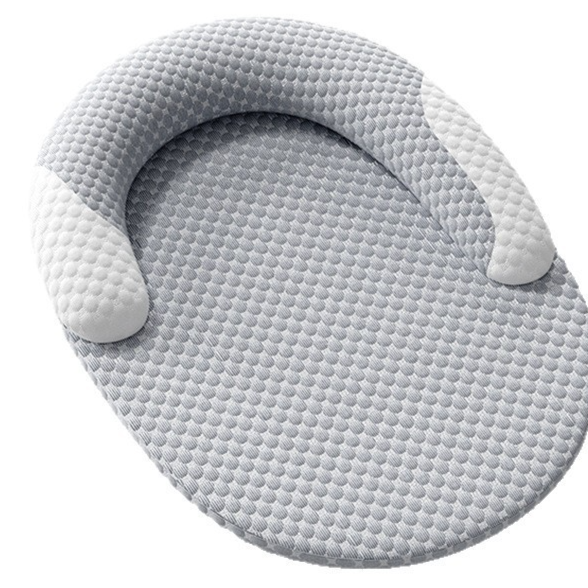 Pet cooling mat and sleeping pad